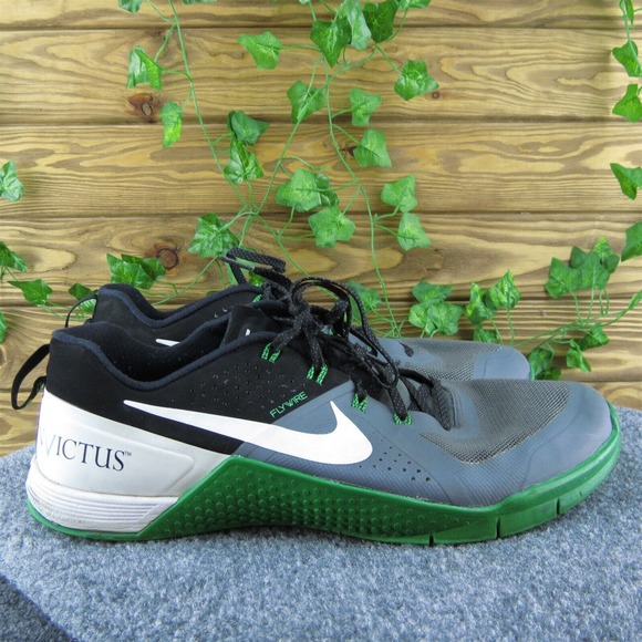 Nike Invictus Men Sneaker Shoes Gray Synthetic Lace Up Size 11.5‎ Medium - Picture 4 of 11